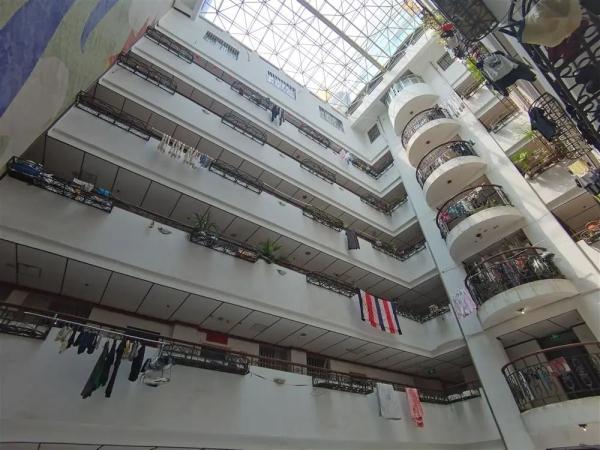 上海一大楼内27户燃气泄漏!发现近半年还不修,居民无奈冒险拧开阀门…