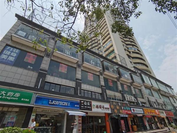 上海一大楼内27户燃气泄漏!发现近半年还不修,居民无奈冒险拧开阀门…